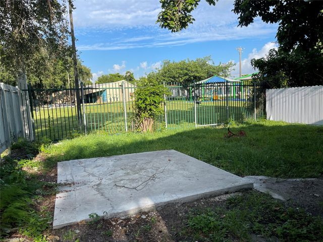6228 NW 4th Avenue Rear, Miami, FL 33150