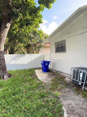 6228 NW 4th Avenue Rear, Miami, FL 33150