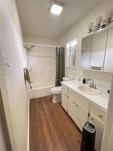 801 Tulane Street, Lake Charles, LA 70607