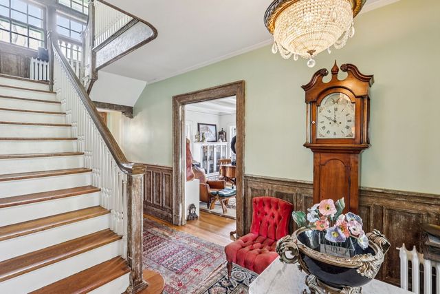 4352 Centre AVENUE, Schenley Farms, PA 15213