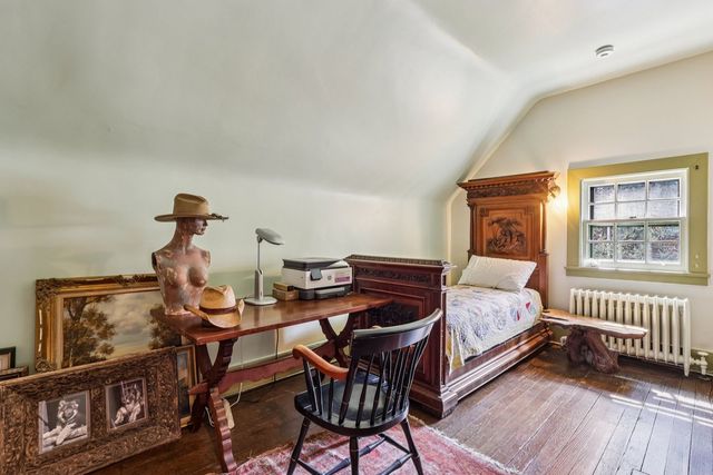 4352 Centre AVENUE, Schenley Farms, PA 15213