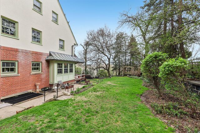 4352 Centre AVENUE, Schenley Farms, PA 15213