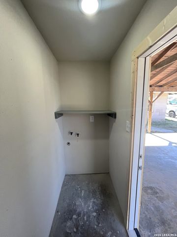439 LOVERA BLVD, San Antonio, TX 78212