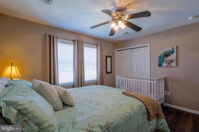 24 ORSAF LN, Bayville, NJ 08721