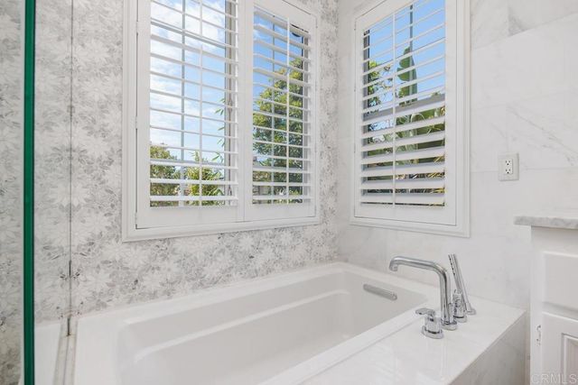 410 Pipes Lane, Encinitas, CA 92024