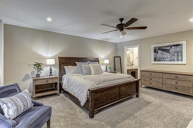 103 Oasis ST A, Horseshoe Bay, TX 78657