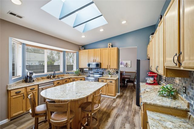 21802 114th Street E, Bonney Lake, WA 98391