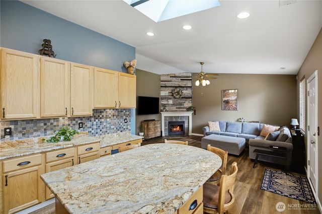 21802 114th Street E, Bonney Lake, WA 98391