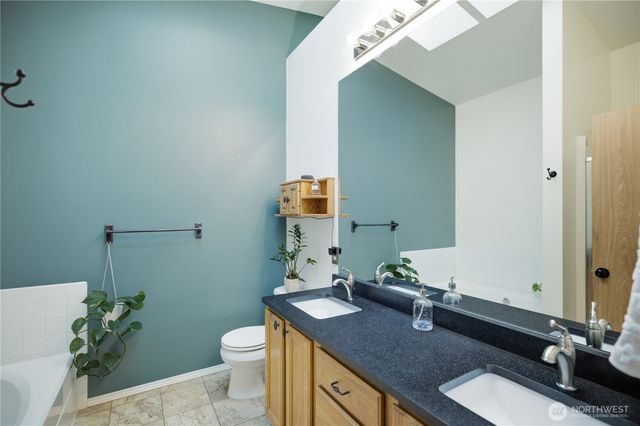 21802 114th Street E, Bonney Lake, WA 98391