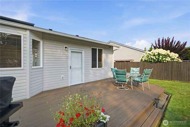 21802 114th Street E, Bonney Lake, WA 98391