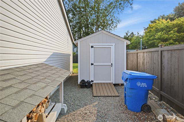 21802 114th Street E, Bonney Lake, WA 98391