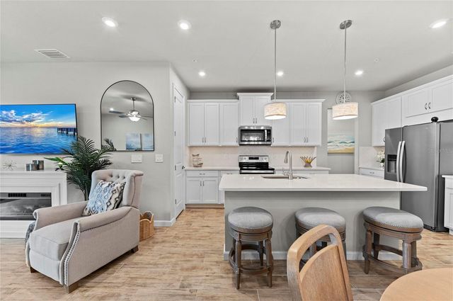 12398 HEARTS EASE STREET, Venice, FL 34293