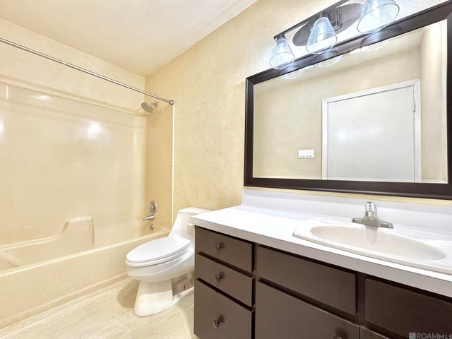 897 Baird Dr, Baton Rouge, LA 70808