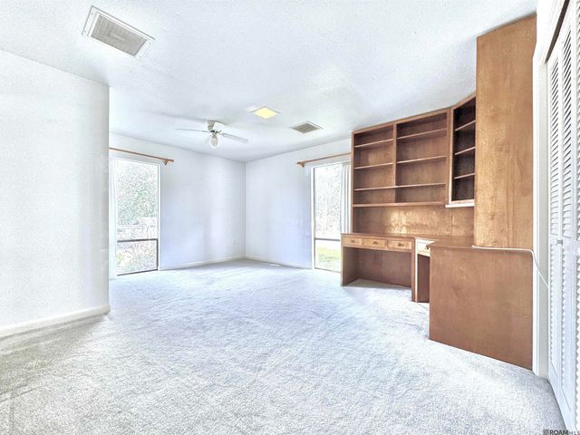 897 Baird Dr, Baton Rouge, LA 70808