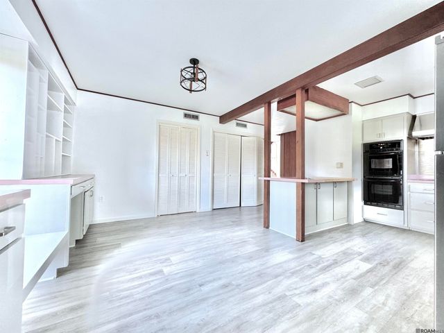 897 Baird Dr, Baton Rouge, LA 70808