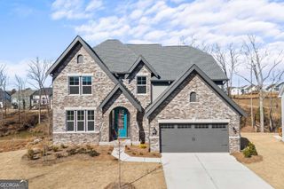 72 Clear Lake Parkway, Hoschton, GA 30548