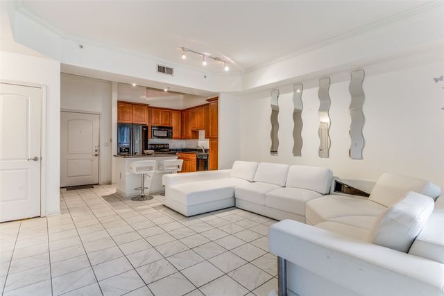 3225 Turtle Creek Boulevard 16, Dallas, TX 75219