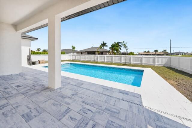 2511 NW 7th Street, Cape Coral, FL 33993