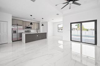 2511 NW 7th Street N, Cape Coral, FL 33993