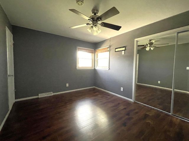6490 Crane DRIVE, Oak Creek, WI 53154