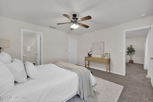 7892 MEADOW WALK Lane, Jacksonville, FL 32256