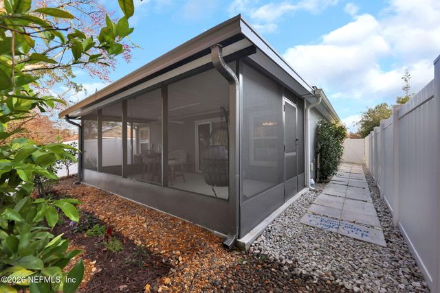 7892 MEADOW WALK Lane, Jacksonville, FL 32256