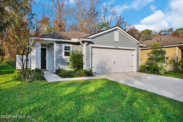 7892 MEADOW WALK Lane, Jacksonville, FL 32256