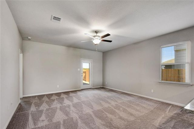 120 Declaration LN, Liberty Hill, TX 78642