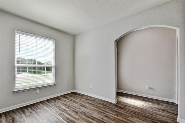 120 Declaration LN, Liberty Hill, TX 78642