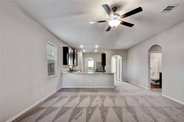 120 Declaration LN, Liberty Hill, TX 78642