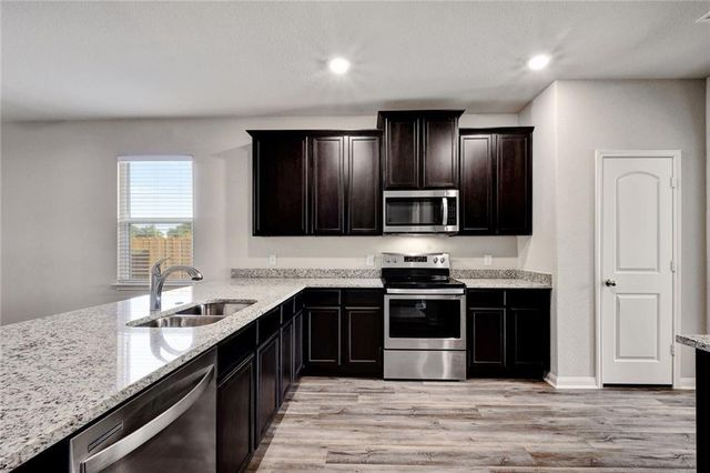 120 Declaration LN, Liberty Hill, TX 78642
