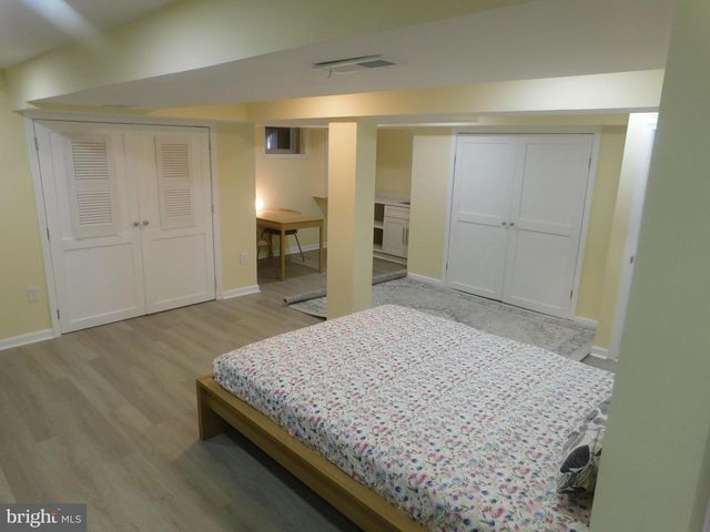 5600 11TH ST N, Arlington, VA 22205