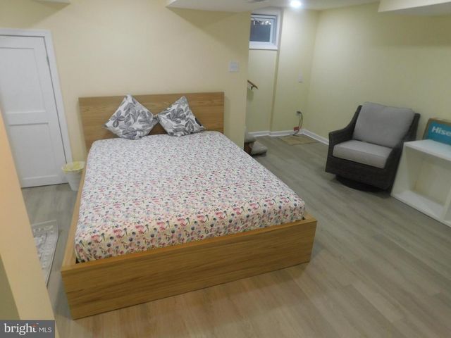 5600 11TH ST N, Arlington, VA 22205