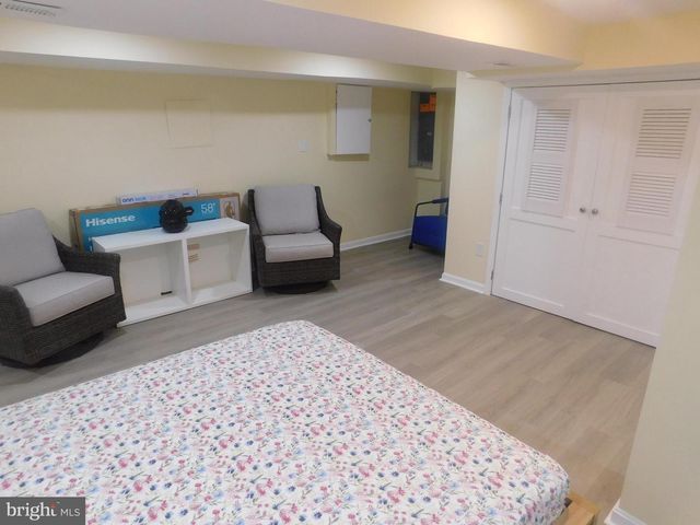 5600 11TH ST N, Arlington, VA 22205