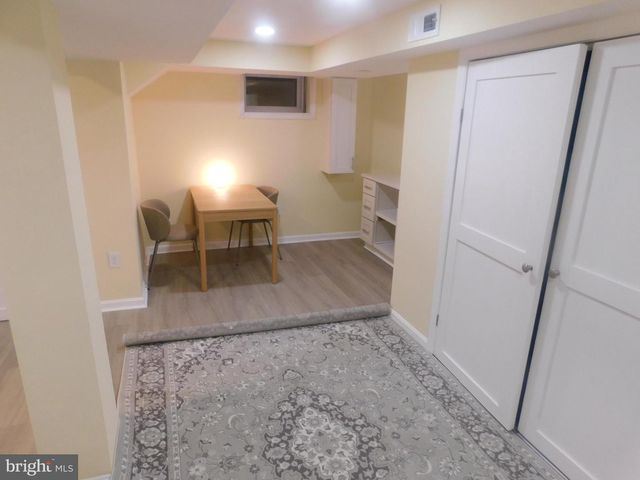 5600 11TH ST N, Arlington, VA 22205