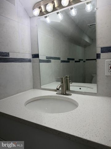 5600 11TH ST N, Arlington, VA 22205