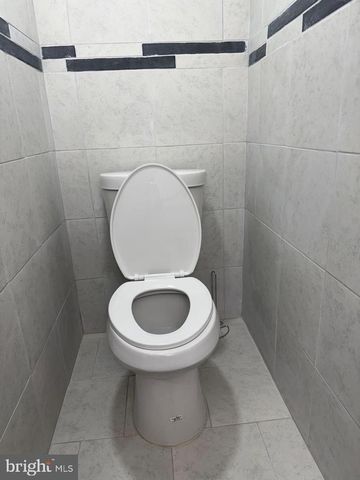 5600 11TH ST N, Arlington, VA 22205