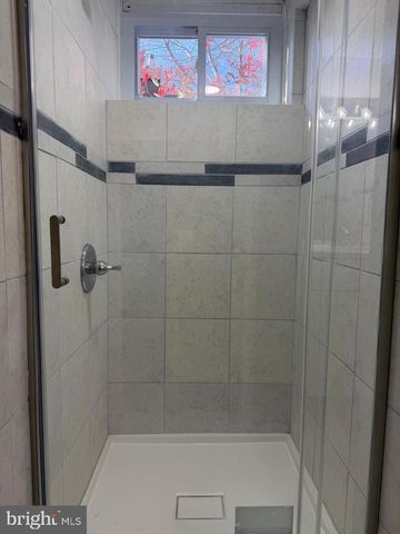 5600 11TH ST N, Arlington, VA 22205