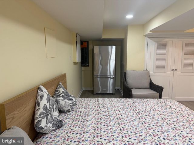 5600 11TH ST N, Arlington, VA 22205