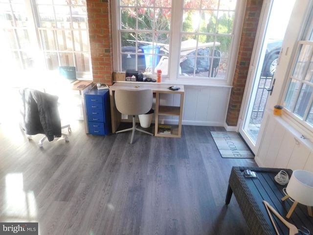 5600 11TH ST N, Arlington, VA 22205