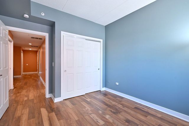 9670 FRANKLIN Avenue 213, Franklin Park, IL 60131