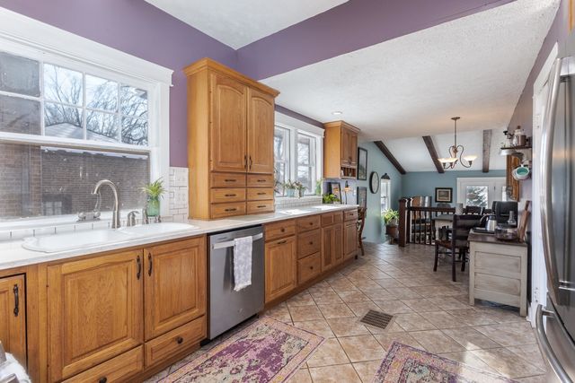 1305 S Fell Avenue, Normal, IL 61761