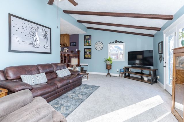 1305 S Fell Avenue, Normal, IL 61761