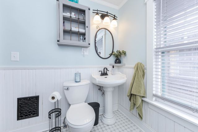 1305 S Fell Avenue, Normal, IL 61761