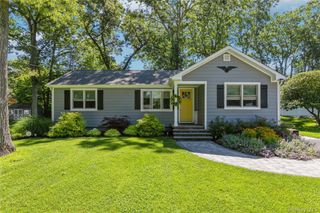 9 Middle Cross, Shoreham, NY 11786