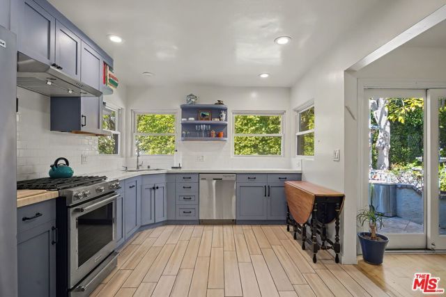 10481 Eastborne Avenue, Los Angeles, CA 90024