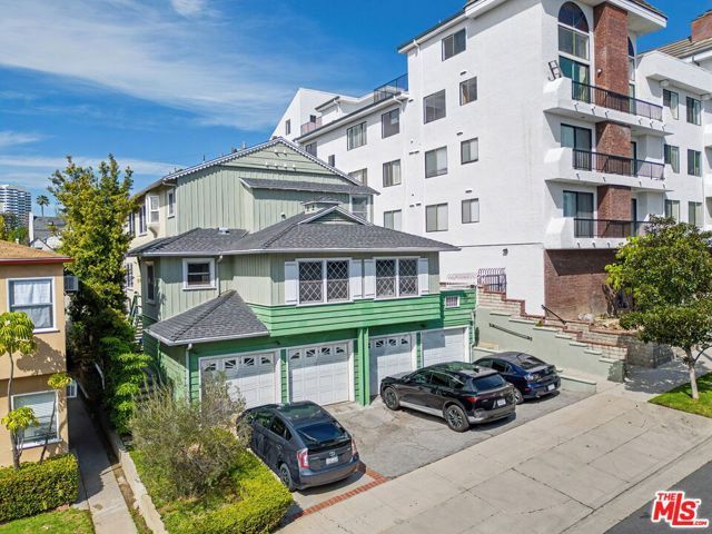 10481 Eastborne Avenue, Los Angeles, CA 90024