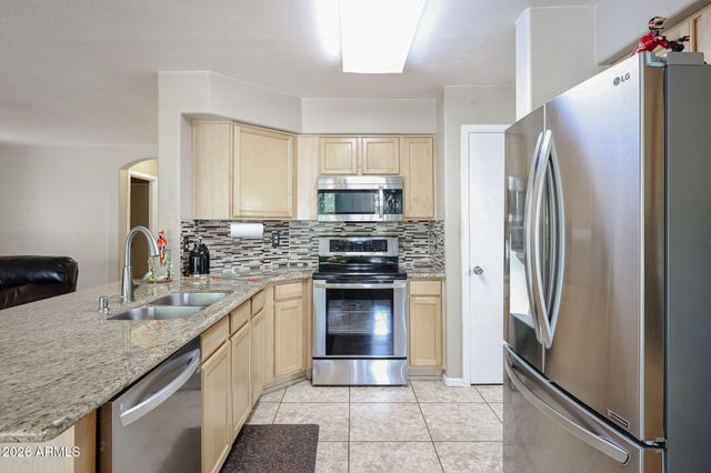 6510 W CHISUM Trail, Phoenix, AZ 85083
