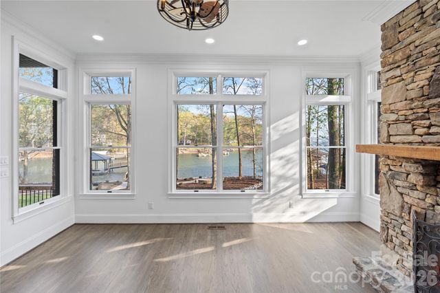 8806 Hearthstone Court, Terrell, NC 28682