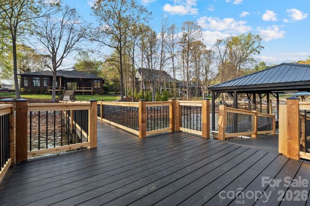 8806 Hearthstone Court, Terrell, NC 28682